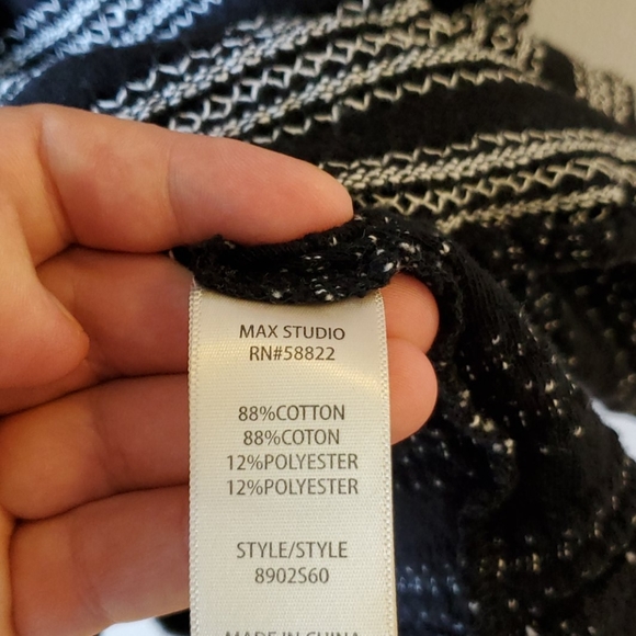 Dress - Picture 5 of 5